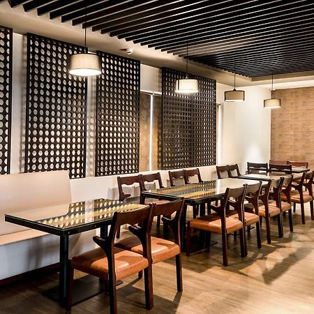 The Mayberry -A Bergamont Group Of Hotels Tiruppur Extérieur photo