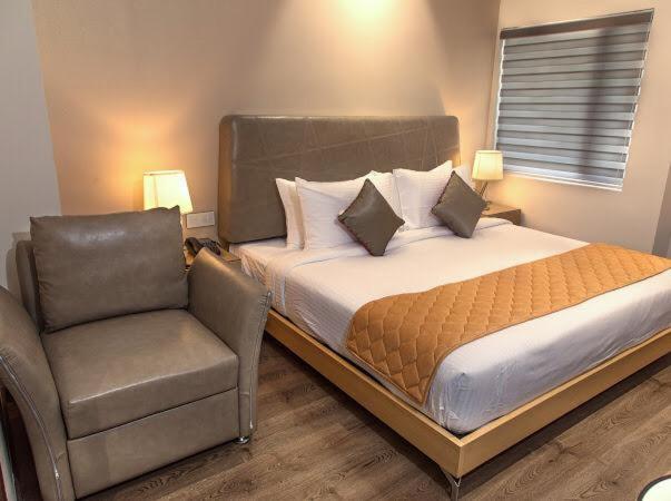 The Mayberry -A Bergamont Group Of Hotels Tiruppur Extérieur photo